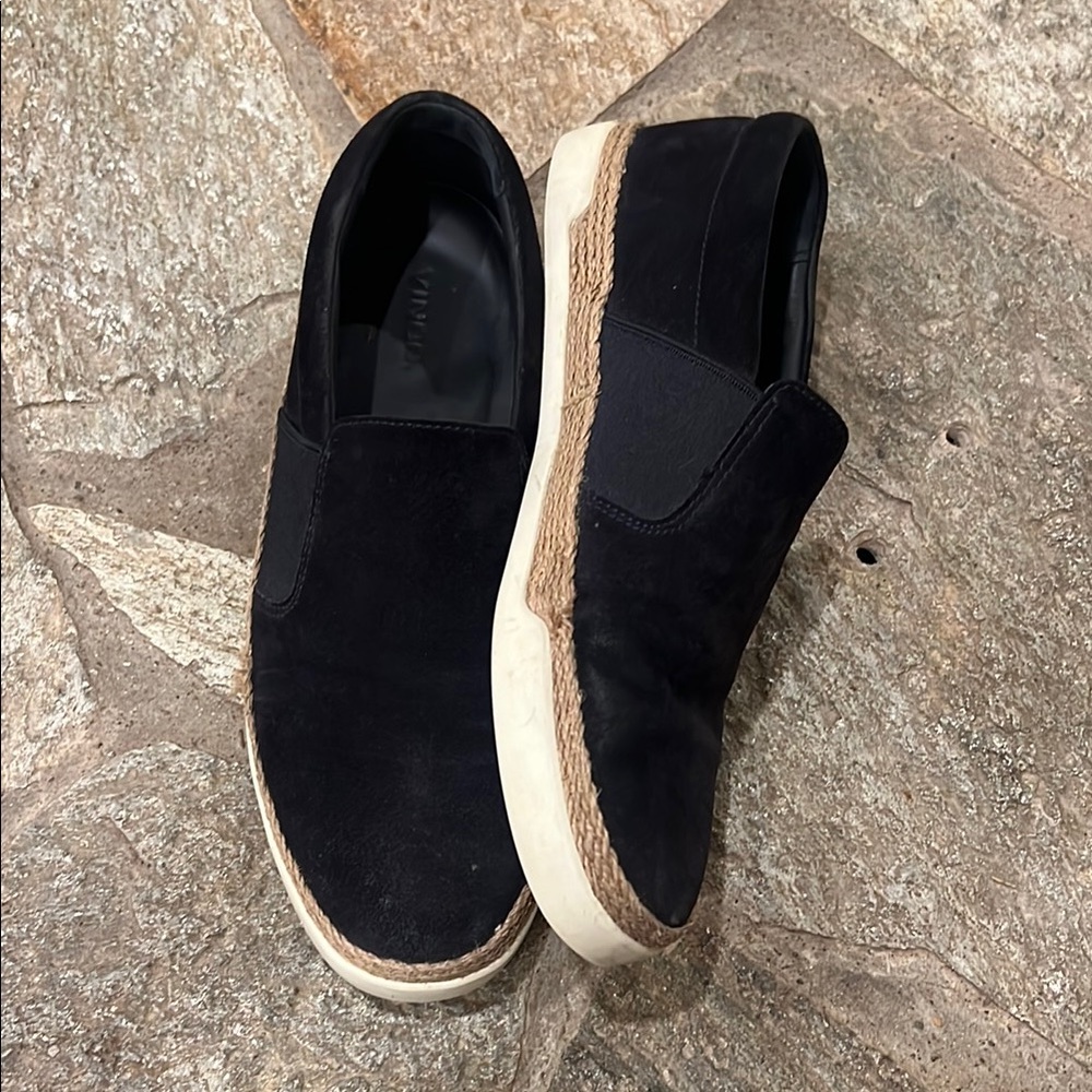 Vince navy blue Slip-On Loafers sneakers with Elastic Panels